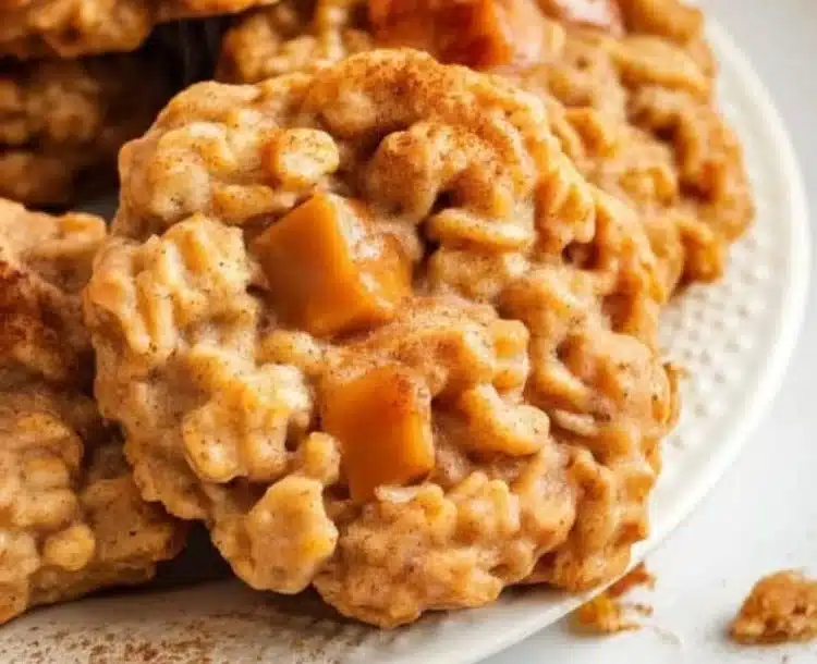 Caramel Apple Oatmeal Cookies 🍎🍪 The Cozy Fall Treat You Need