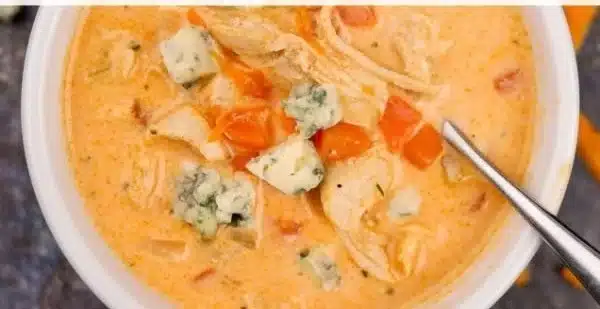 Creamy Buffalo Chicken Soup